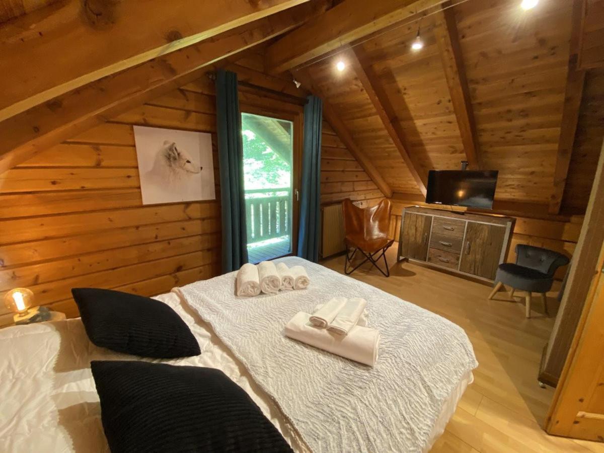 לה ברסה Le Renard Chalet En Bois מראה חיצוני תמונה